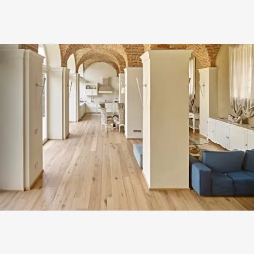 Parquet Fior d'Organza in Olmo europeo nodoso piallato di Fiemme Tremila