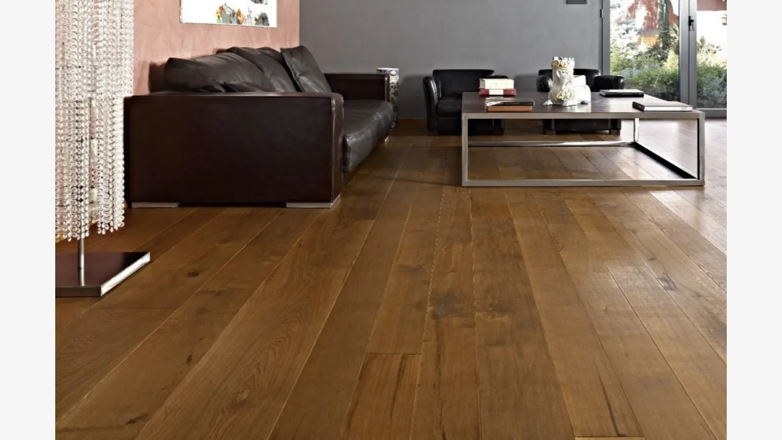 Parquet Fior di Brono in Rovere invecchiato dai toni caramellati di Fiemme Tremila