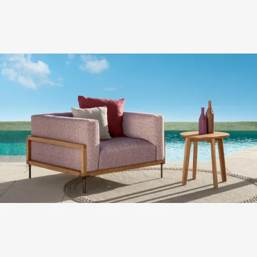 Poltrona CleoSoft Wood in tessuto imbottito e legno di Talenti