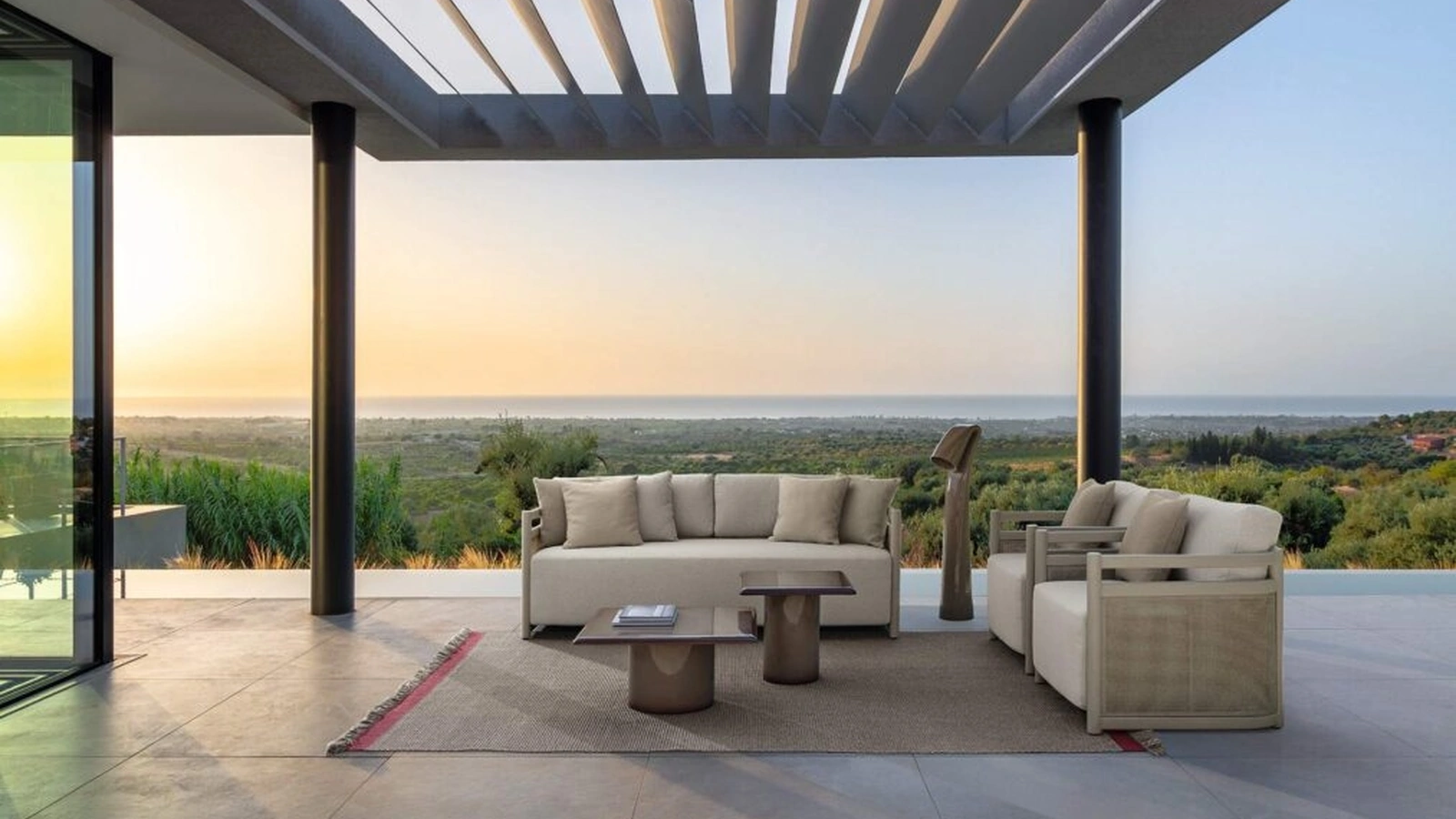 Arredo da esterno Edwin Alu in tessuto imbottito e alluminio di Talenti