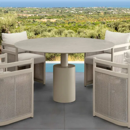 Tavolo in gres e Sedie in alluminio Edwin Alu di Talenti