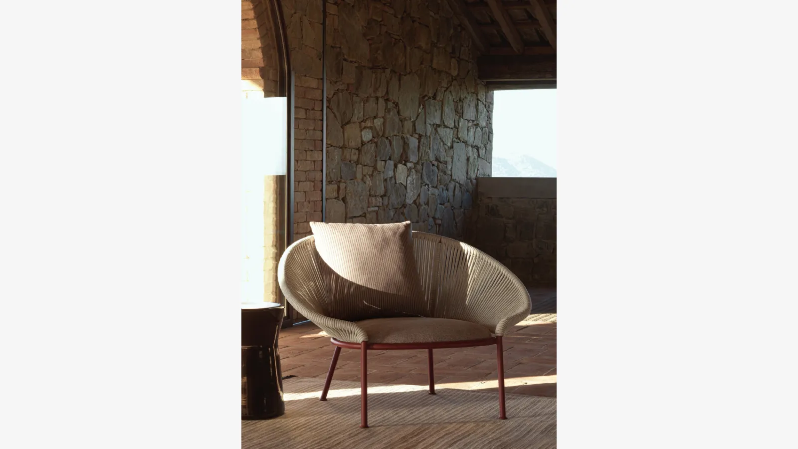 Poltroncina Petalo di Molteni & C
