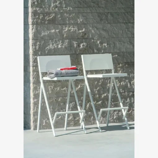 Sgabello Mia in acciaio e alluminio di Emu