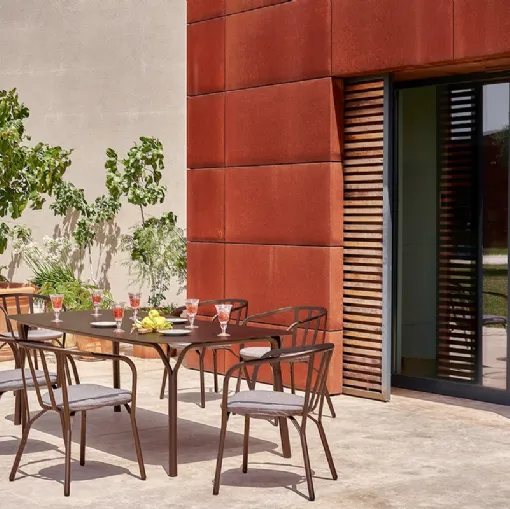 Tavolo e Sedie Angel di Emu