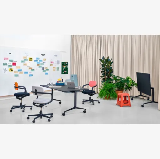 Scrivania Operativa pieghevole MedaMorph Folding Table di Vitra