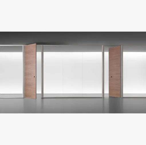 Parete divisoria Spazio e Moon in vetro con struttura finitura Platino di Rimadesio